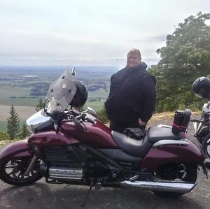 Meet your Posher, Jesse